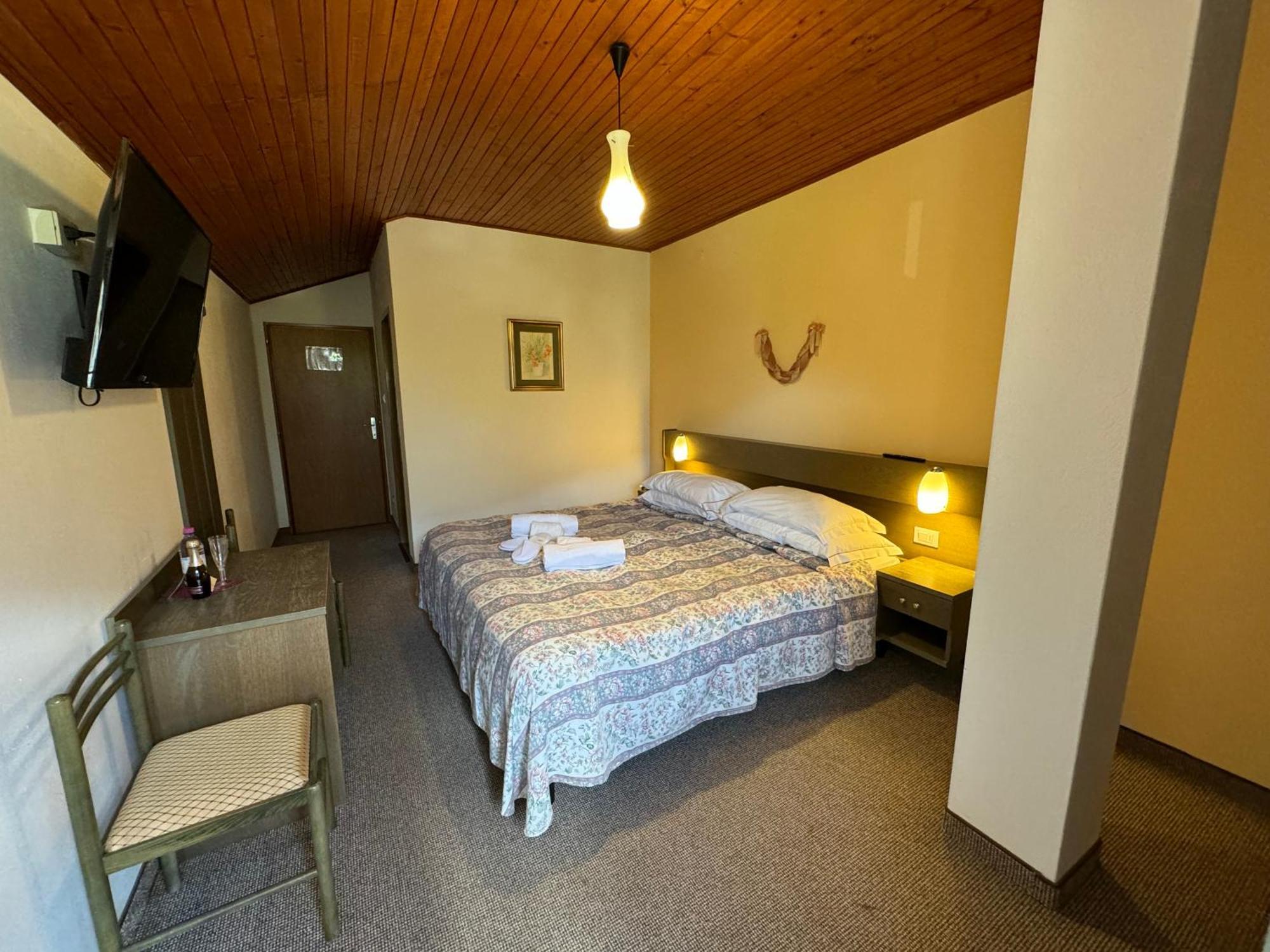 Garden Hotel Bellariva Molveno Room photo