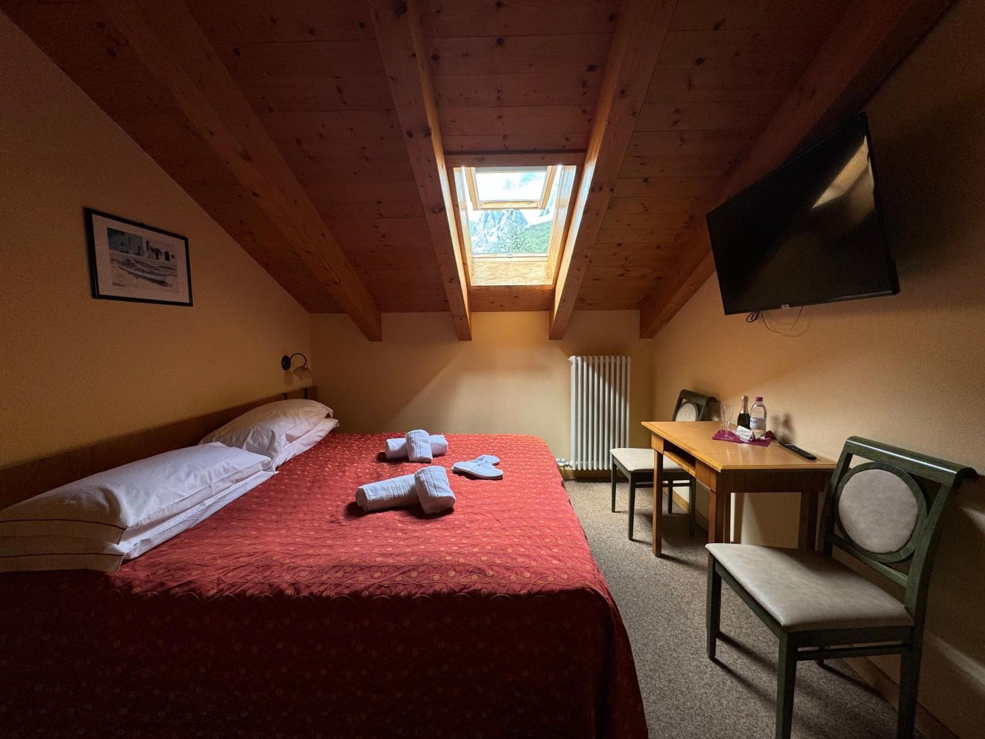 Garden Hotel Bellariva Molveno Room photo